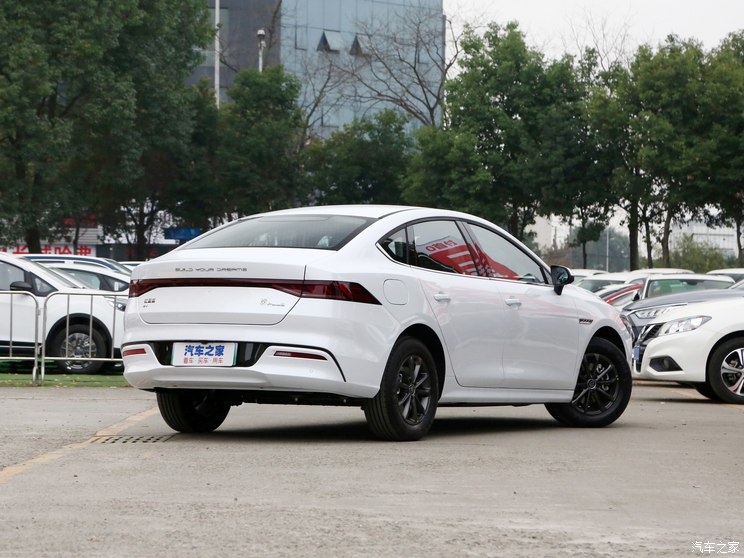 BYD Qin PLUS 2021 EV 400KM Lingchang Edition